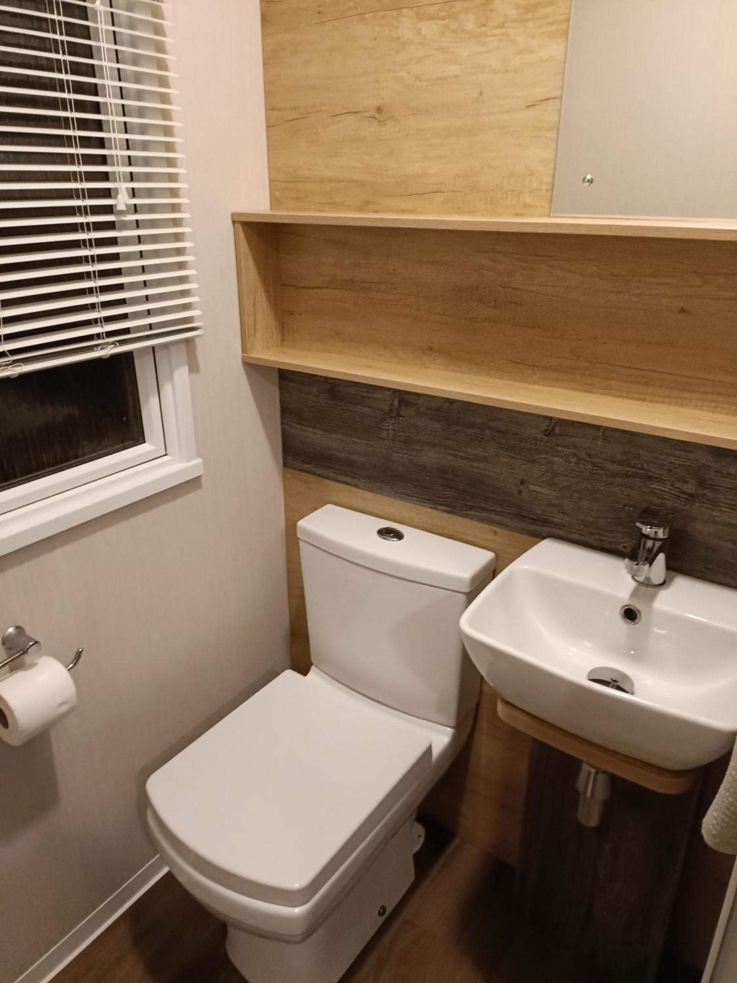 Hillingworth's Hot Tub Retreat - Lochmaben * Дамфрис